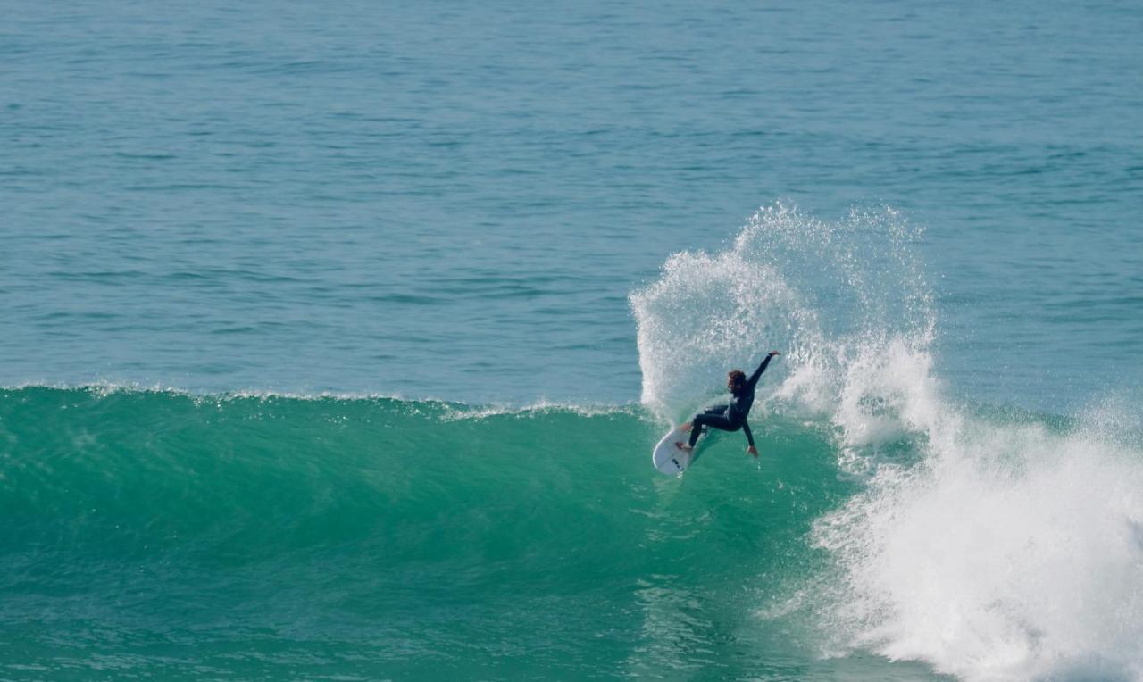 Atlas Wonders Coworking Surf Camp Taghazout Extérieur photo