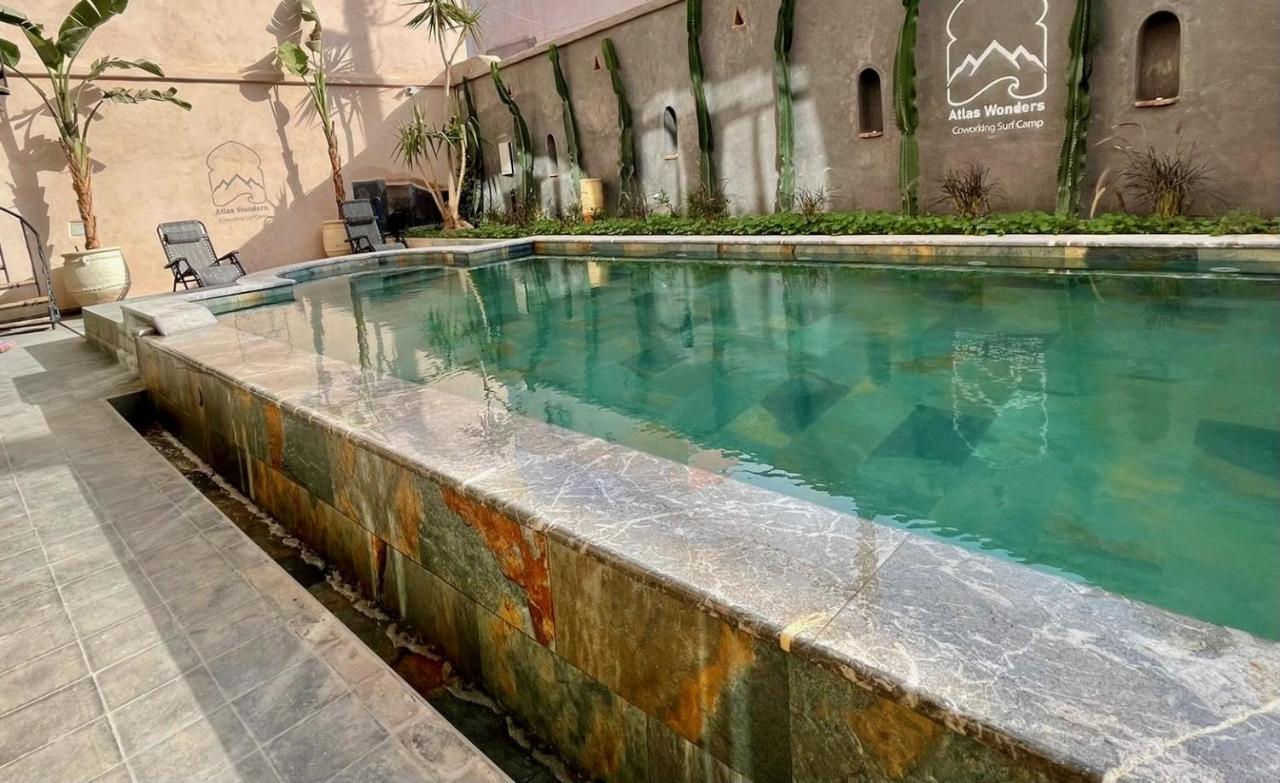 Atlas Wonders Coworking Surf Camp Taghazout Extérieur photo