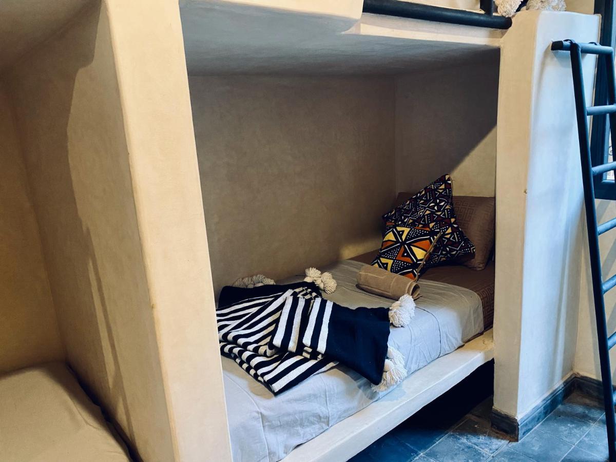 Atlas Wonders Coworking Surf Camp Taghazout Extérieur photo